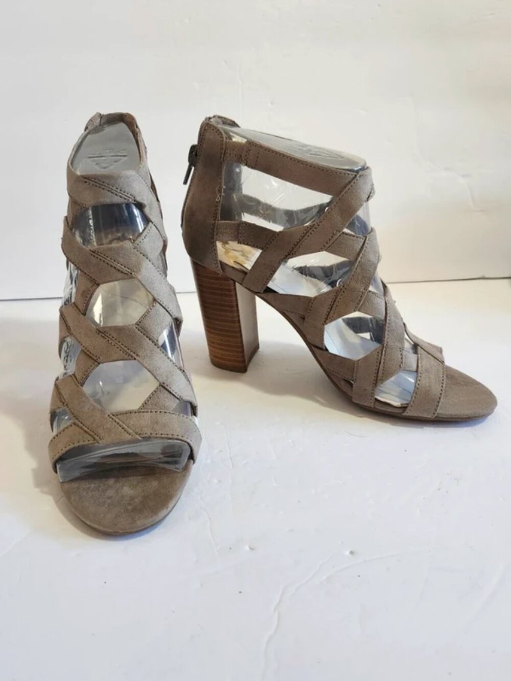Suede Gladiator Style Cage Block Heel Sandals Sz 7m Grey